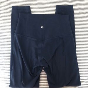 Lululemon Align Pant 25” in Navy